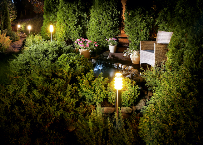 Landscape Lighting Maintenance Tips for Fall