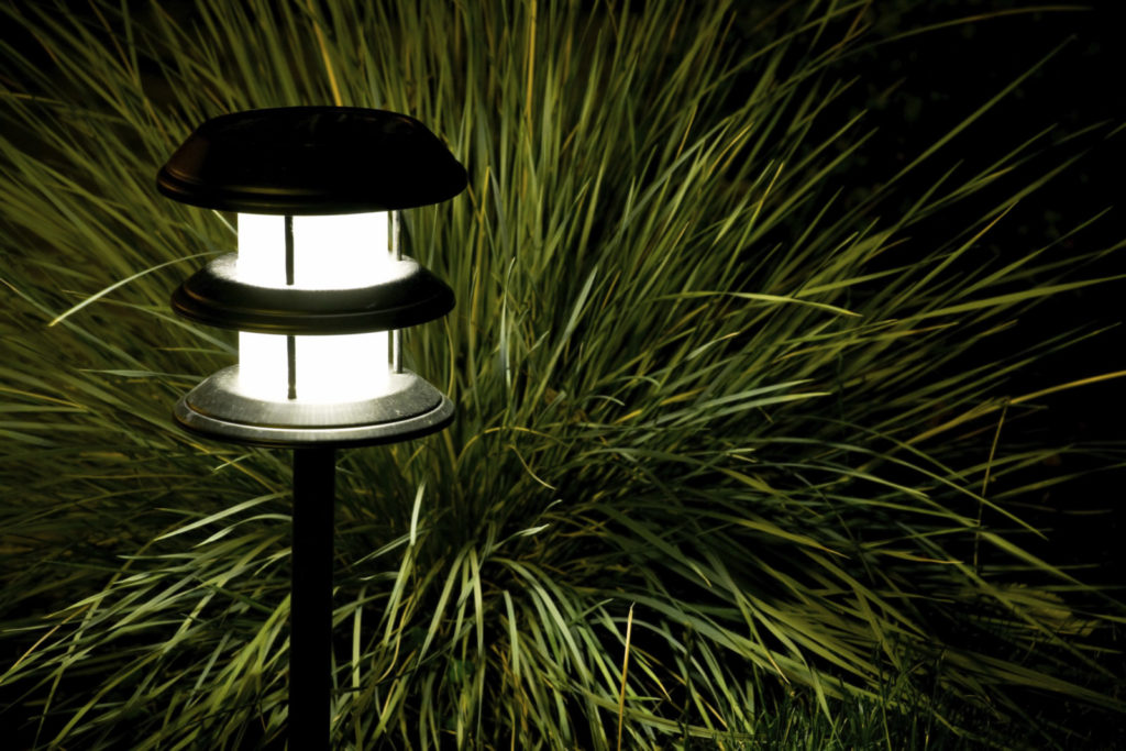 Benefits of Hiring an Experienced Outdoor Lighting Contractor sposato irrigation